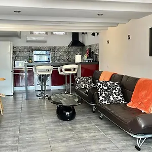 Appartement Chez Ben Avec Le Confort Clim Wifi Netflix Gratuit, Castres (Tarn)
